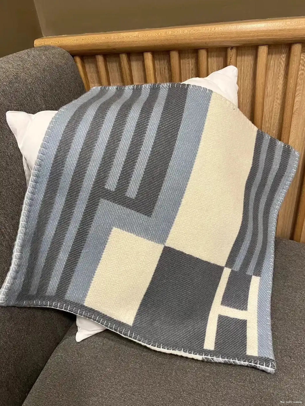 ITHAQUE THROW PILLOW HERMES WOOL 0504